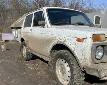 Белый ВАЗ 2121 Нива, объемом двигателя 0 л и пробегом 90 тыс. км за 2000 $, фото 1 на Automoto.ua