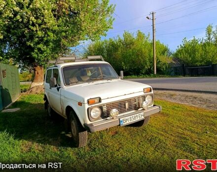 Белый ВАЗ 2121 Нива, объемом двигателя 1.6 л и пробегом 60 тыс. км за 1600 $, фото 1 на Automoto.ua