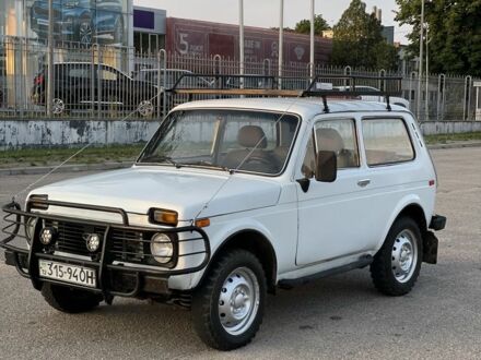 ВАЗ 2121 1988 в Кропивницком (Кировограде) на Automoto.ua Белый ВАЗ 2121, объемом двигателя 1.6 л и пробегом 300 тыс. км за 1700 $, фото 1 на Automoto.ua