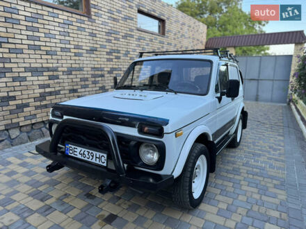 ВАЗ 2121 Нива 1989 в Новом Буге на Automoto.ua Белый ВАЗ 2121 Нива, объемом двигателя 1.6 л и пробегом 190 тыс. км за 2200 $, фото 1 на Automoto.ua
