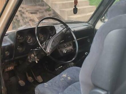 ВАЗ 2121 Нива 1989 в Ужгороде на Automoto.ua Белый ВАЗ 2121 Нива, объемом двигателя 0 л и пробегом 300 тыс. км за 1300 $, фото 1 на Automoto.ua