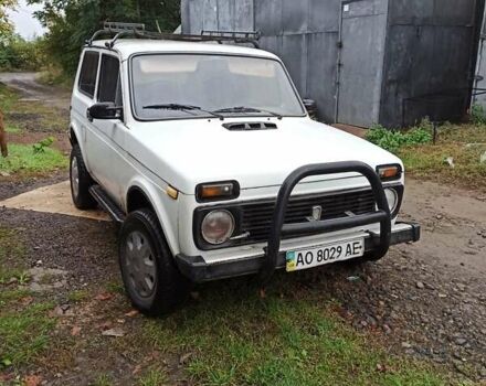 Белый ВАЗ 2121 Нива, объемом двигателя 1.6 л и пробегом 58 тыс. км за 2700 $, фото 1 на Automoto.ua