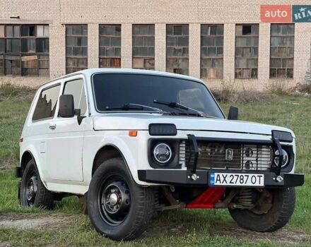 Білий ВАЗ 2121 Нива, об'ємом двигуна 1.57 л та пробігом 230 тис. км за 2250 $, фото 1 на Automoto.ua