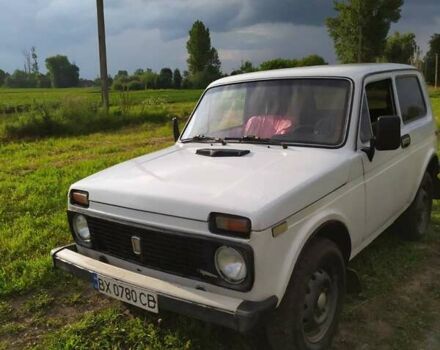 Белый ВАЗ 2121 Нива, объемом двигателя 1.57 л и пробегом 90 тыс. км за 2200 $, фото 1 на Automoto.ua
