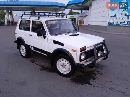 ВАЗ 2121 Нива 1992 в Кременчуге на Automoto.ua Белый ВАЗ 2121 Нива, объемом двигателя 1.6 л и пробегом 220 тыс. км за 1050 $, фото 1 на Automoto.ua