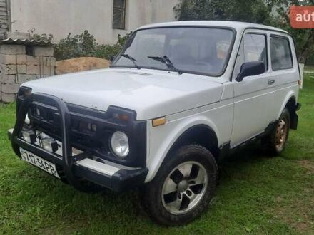 ВАЗ 2121 Нива 1993 у Львові на Automoto.ua Білий ВАЗ 2121 Нива, об'ємом двигуна 0 л та пробігом 75 тис. км за 2400 $, фото 1 на Automoto.ua