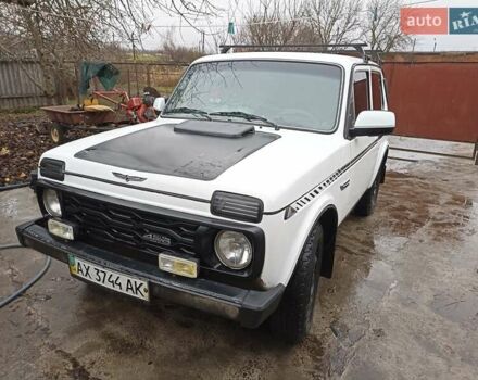 Білий ВАЗ 2121 Нива, об'ємом двигуна 1.6 л та пробігом 73 тис. км за 2800 $, фото 1 на Automoto.ua