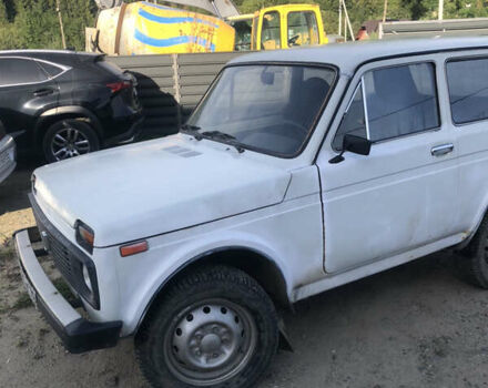 Білий ВАЗ 2121 Нива, об'ємом двигуна 0 л та пробігом 100 тис. км за 1800 $, фото 1 на Automoto.ua