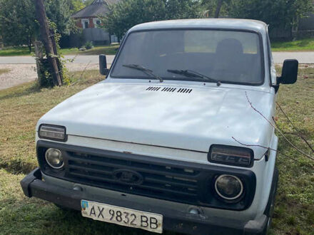 Білий ВАЗ 2121 Нива, об'ємом двигуна 1.57 л та пробігом 370 тис. км за 3000 $, фото 1 на Automoto.ua