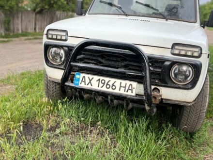 ВАЗ 2121 1995 в Чугуеве на Automoto.ua Белый ВАЗ 2121, объемом двигателя 1.7 л и пробегом 3 тыс. км за 1700 $, фото 1 на Automoto.ua