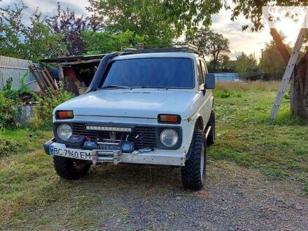 ВАЗ 2121 Нива 1996 у Львові на Automoto.ua Білий ВАЗ 2121 Нива, об'ємом двигуна 1.7 л та пробігом 95 тис. км за 3000 $, фото 1 на Automoto.ua