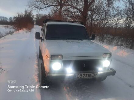 Білий ВАЗ 2121 Нива, об'ємом двигуна 0.17 л та пробігом 50 тис. км за 3700 $, фото 1 на Automoto.ua