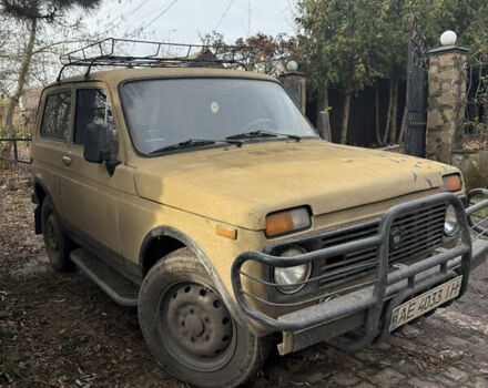 Бежевий ВАЗ 2121 Нива, об'ємом двигуна 1.6 л та пробігом 100 тис. км за 2150 $, фото 3 на Automoto.ua