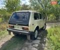Бежевый ВАЗ 2121 Нива, объемом двигателя 1.58 л и пробегом 147 тыс. км за 1350 $, фото 4 на Automoto.ua