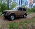 Бежевый ВАЗ 2121 Нива, объемом двигателя 1.6 л и пробегом 50 тыс. км за 2000 $, фото 4 на Automoto.ua