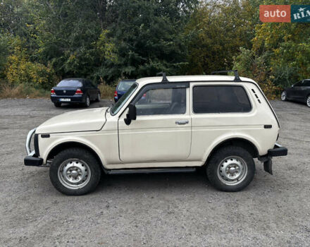 Бежевий ВАЗ 2121 Нива, об'ємом двигуна 1.6 л та пробігом 64 тис. км за 2550 $, фото 4 на Automoto.ua
