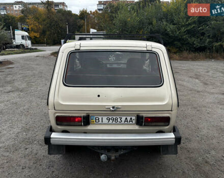 Бежевий ВАЗ 2121 Нива, об'ємом двигуна 1.6 л та пробігом 64 тис. км за 2550 $, фото 7 на Automoto.ua