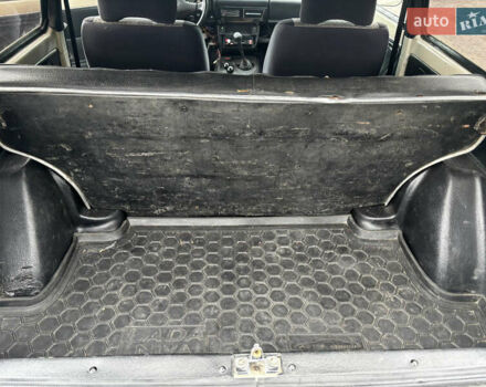 Бежевий ВАЗ 2121 Нива, об'ємом двигуна 1.6 л та пробігом 64 тис. км за 2550 $, фото 20 на Automoto.ua