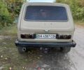 Бежевий ВАЗ 2121 Нива, об'ємом двигуна 1.6 л та пробігом 180 тис. км за 3000 $, фото 5 на Automoto.ua