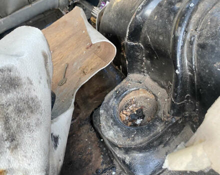 Бежевый ВАЗ 2121 Нива, объемом двигателя 1.57 л и пробегом 300 тыс. км за 1400 $, фото 15 на Automoto.ua