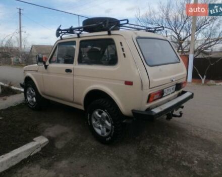 Бежевий ВАЗ 2121 Нива, об'ємом двигуна 1.57 л та пробігом 3 тис. км за 2750 $, фото 6 на Automoto.ua