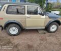 Бежевый ВАЗ 2121 Нива, объемом двигателя 1.6 л и пробегом 300 тыс. км за 1536 $, фото 2 на Automoto.ua