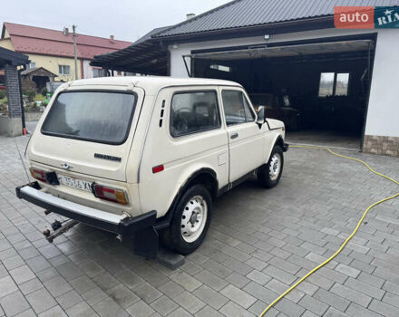 Бежевий ВАЗ 2121 Нива, об'ємом двигуна 1.6 л та пробігом 134 тис. км за 2200 $, фото 3 на Automoto.ua