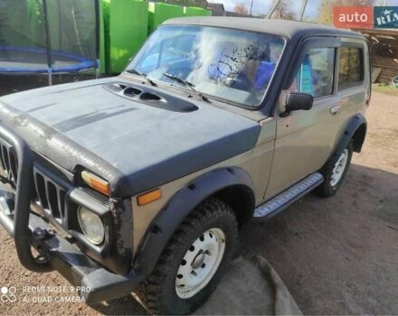 Бежевый ВАЗ 2121 Нива, объемом двигателя 1.6 л и пробегом 300 тыс. км за 1536 $, фото 7 на Automoto.ua