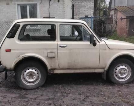 Бежевый ВАЗ 2121 Нива, объемом двигателя 0 л и пробегом 150 тыс. км за 1965 $, фото 1 на Automoto.ua