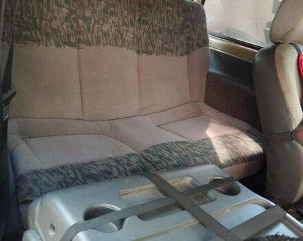 Бежевый ВАЗ 2121 Нива, объемом двигателя 1.6 л и пробегом 150 тыс. км за 2300 $, фото 3 на Automoto.ua