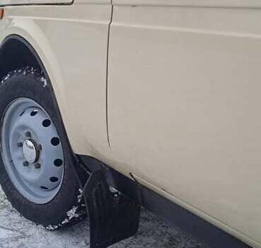 Бежевий ВАЗ 2121 Нива, об'ємом двигуна 1.57 л та пробігом 120 тис. км за 3800 $, фото 6 на Automoto.ua