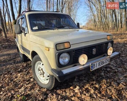 Бежевий ВАЗ 2121 Нива, об'ємом двигуна 1.57 л та пробігом 300 тис. км за 2500 $, фото 14 на Automoto.ua