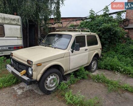 Бежевый ВАЗ 2121 Нива, объемом двигателя 1.6 л и пробегом 37 тыс. км за 1500 $, фото 7 на Automoto.ua