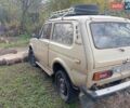Бежевий ВАЗ 2121 Нива, об'ємом двигуна 1.57 л та пробігом 300 тис. км за 1300 $, фото 4 на Automoto.ua