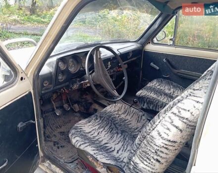 Бежевий ВАЗ 2121 Нива, об'ємом двигуна 1.57 л та пробігом 300 тис. км за 1300 $, фото 11 на Automoto.ua