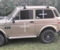 Бежевий ВАЗ 2121 Нива, об'ємом двигуна 1.6 л та пробігом 1000 тис. км за 2100 $, фото 1 на Automoto.ua