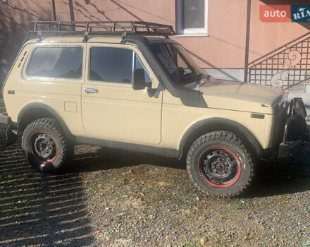 Бежевый ВАЗ 2121 Нива, объемом двигателя 1.57 л и пробегом 20 тыс. км за 3000 $, фото 8 на Automoto.ua