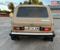 Бежевый ВАЗ 2121 Нива, объемом двигателя 1.7 л и пробегом 180 тыс. км за 1950 $, фото 7 на Automoto.ua