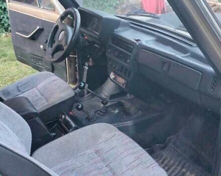 Бежевий ВАЗ 2121 Нива, об'ємом двигуна 1.6 л та пробігом 1000 тис. км за 2100 $, фото 9 на Automoto.ua