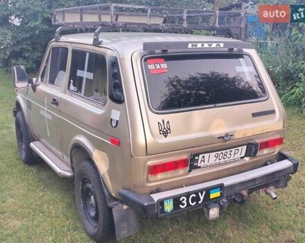 Бежевий ВАЗ 2121 Нива, об'ємом двигуна 1.6 л та пробігом 1000 тис. км за 2100 $, фото 2 на Automoto.ua