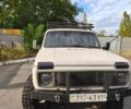 Бежевий ВАЗ 2121 Нива, об'ємом двигуна 1.6 л та пробігом 80 тис. км за 2000 $, фото 5 на Automoto.ua