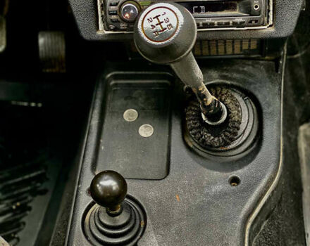 Бежевый ВАЗ 2121 Нива, объемом двигателя 1.6 л и пробегом 120 тыс. км за 1750 $, фото 5 на Automoto.ua