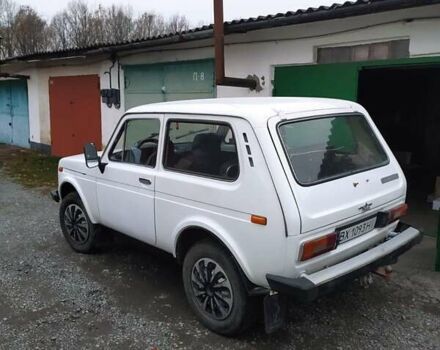 Бежевий ВАЗ 2121 Нива, об'ємом двигуна 1.6 л та пробігом 67 тис. км за 2600 $, фото 2 на Automoto.ua
