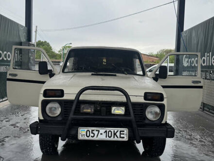 ВАЗ 2121 Нива 1982 в Виннице на Automoto.ua Бежевый ВАЗ 2121 Нива, объемом двигателя 1.6 л и пробегом 150 тыс. км за 1450 $, фото 1 на Automoto.ua