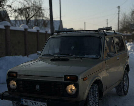 Бежевый ВАЗ 2121 Нива, объемом двигателя 1.6 л и пробегом 50 тыс. км за 1650 $, фото 1 на Automoto.ua