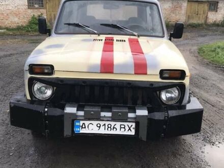 ВАЗ 2121 Нива 1987 у Луцьку на Automoto.ua Бежевий ВАЗ 2121 Нива, об'ємом двигуна 1.57 л та пробігом 50 тис. км за 2500 $, фото 1 на Automoto.ua