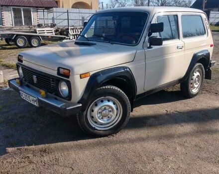 Бежевий ВАЗ 2121 Нива, об'ємом двигуна 1.6 л та пробігом 200 тис. км за 2600 $, фото 1 на Automoto.ua