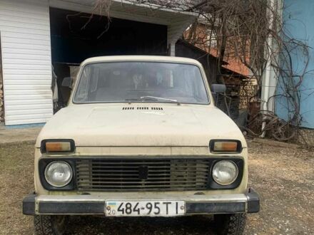 ВАЗ 2121 1988 в Калуше на Automoto.ua Бежевый ВАЗ 2121, объемом двигателя 0 л и пробегом 50 тыс. км за 967 $, фото 1 на Automoto.ua