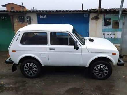 Бежевий ВАЗ 2121 Нива, об'ємом двигуна 1.6 л та пробігом 67 тис. км за 2600 $, фото 1 на Automoto.ua