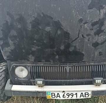 Черный ВАЗ 2121 Нива, объемом двигателя 1.5 л и пробегом 1 тыс. км за 2877 $, фото 9 на Automoto.ua